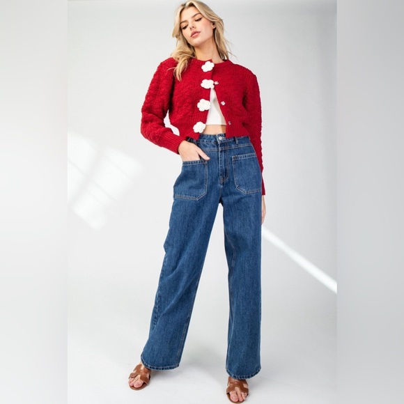 3D Flower Button Cropped Sweater Cardigan - eesome - Picture 6 of 6